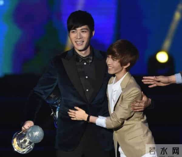 郭敬明金丝雀事件