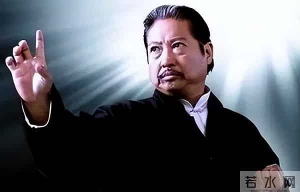 范冰冰洪金宝激吻照