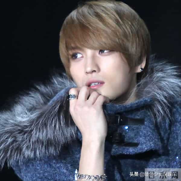 张瑞希整容失败