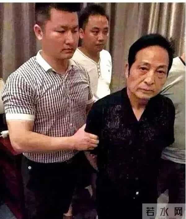 王林怎样玩赵薇的