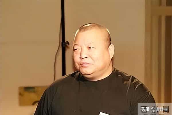 臧天朔得罪成龙