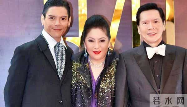 向华强在北京被谁打