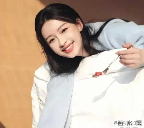 李斯羽个人资料