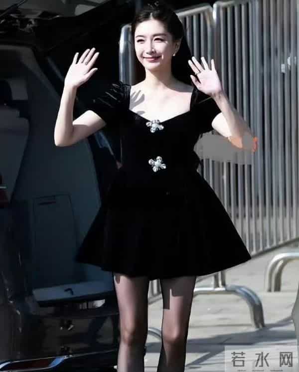 江疏影2分28秒的人是谁