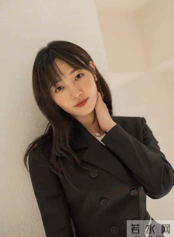 白百何一阳指是指啥