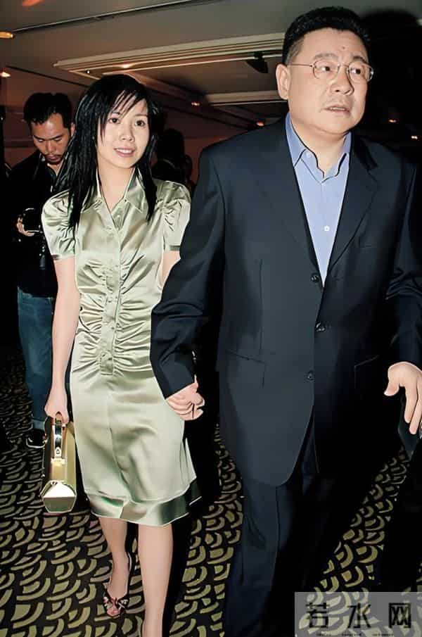 刘銮雄玩李嘉欣肉丸