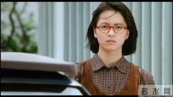 梁咏琪被塞了多少蛋糕