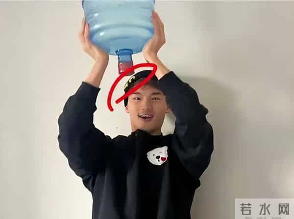 王冰冰回应结婚生子