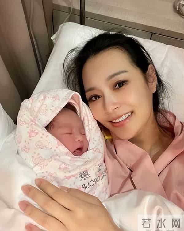 王思佳初恋男友