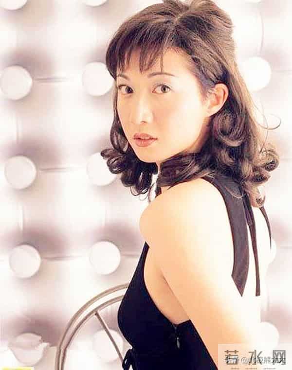 吴卓林承认出柜