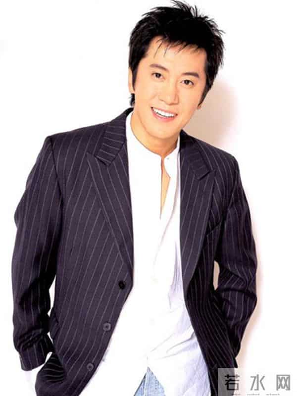 毛宁父母是谁呀