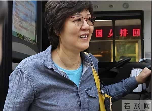 郎平首晒退休生活