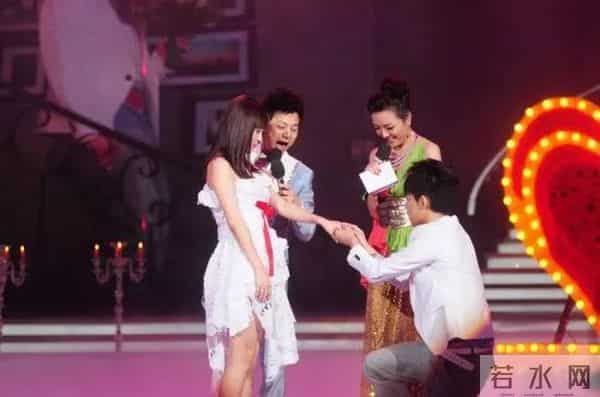 于小彤向刘美含表白