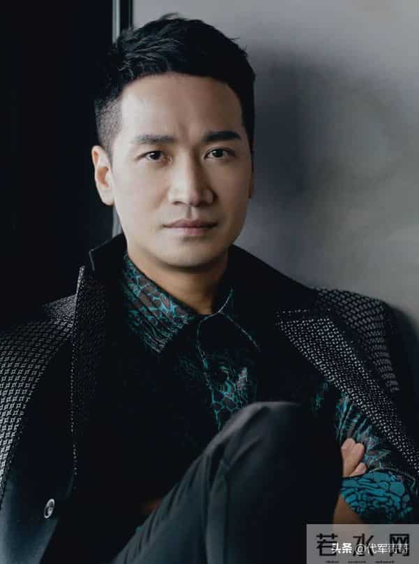 何晟铭老婆是谁