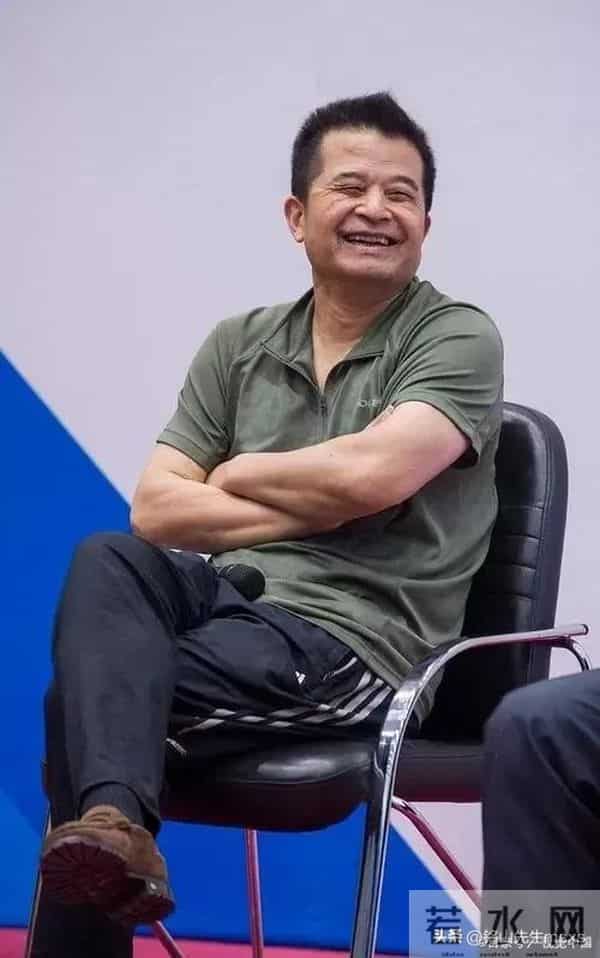 毕福剑为什么被央视封