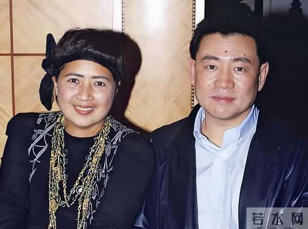 刘銮雄玩李嘉欣肉丸