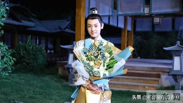 袁冰妍经纪公司