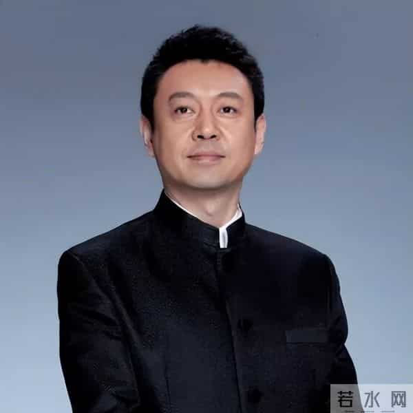 新闻联播主持人杨柳