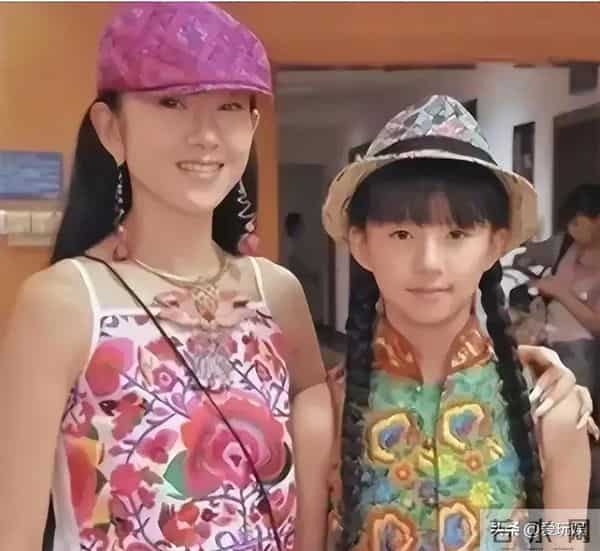 杨丽萍透露小彩旗近况