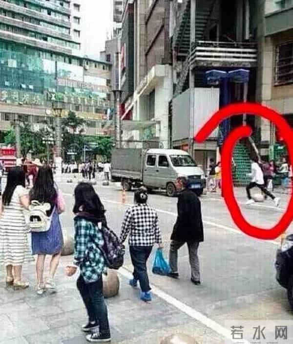 唐安琪烧伤再出新内幕