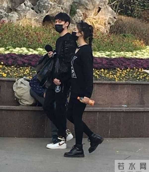 吴亦凡赵丽颖同居