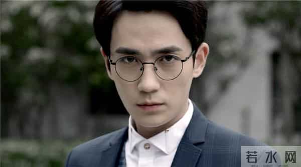 朱一龙为什么叫居老师