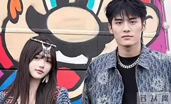 杨爸网上遛鸟的原视频