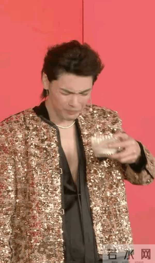 向佐在北京被打