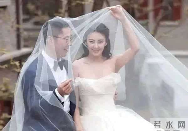 李柄熹个人资料