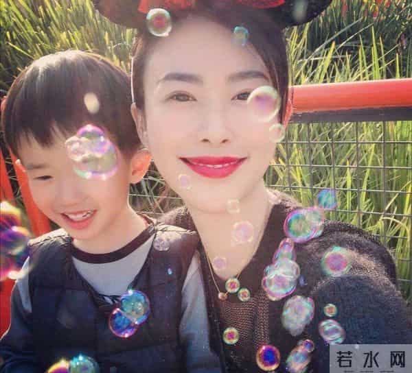 翟凌兽兽门照片全集