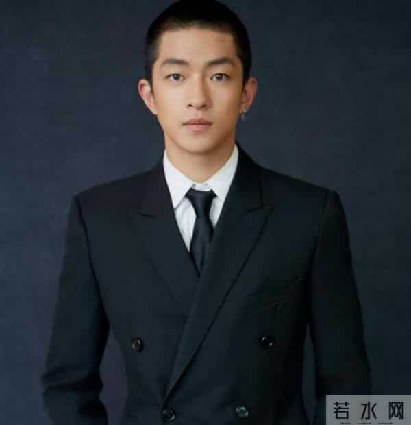 黎梵和屈楚萧事件