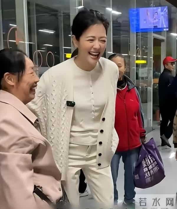 张含韵陪人睡觉名单