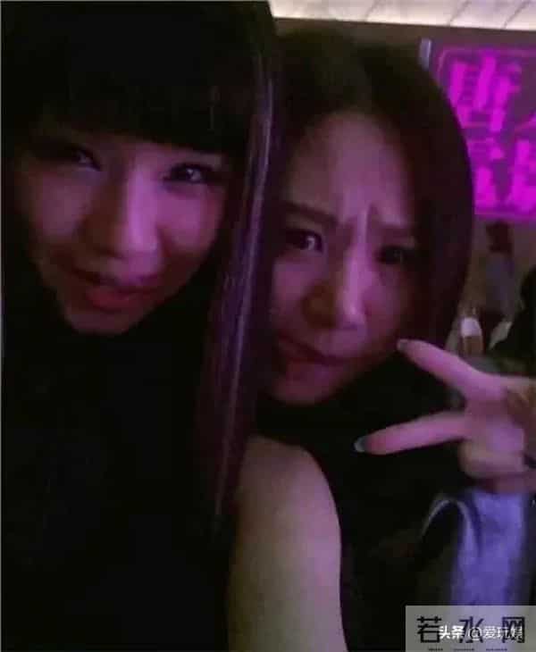 杨丽萍透露小彩旗近况