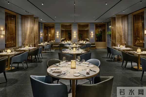 阿曼尼经典店歌