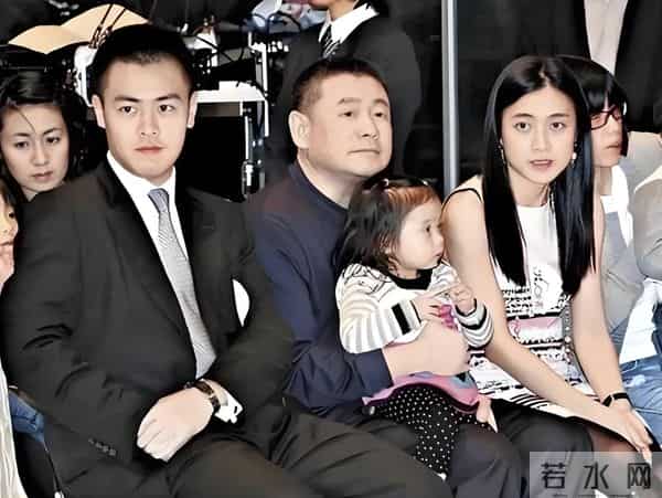 刘銮雄玩李嘉欣肉丸