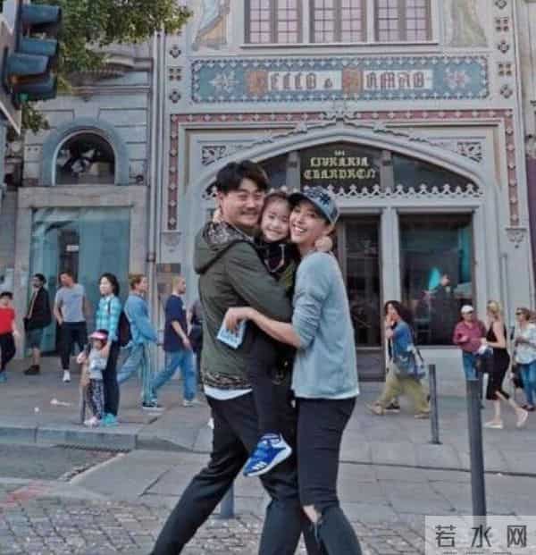 黄小蕾为什么被迪士尼终身禁入