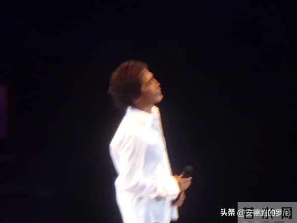 我问天问大地是什么歌