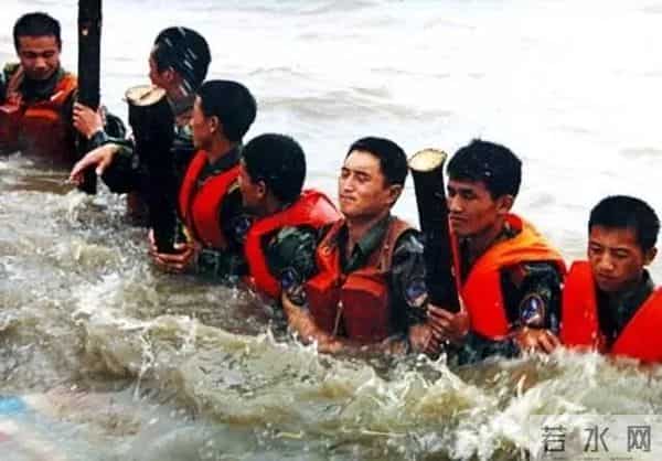 张铁泉无赞助原因