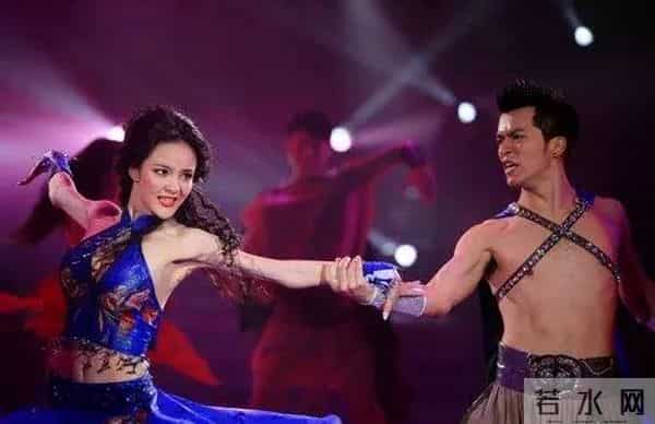 于小彤向刘美含表白