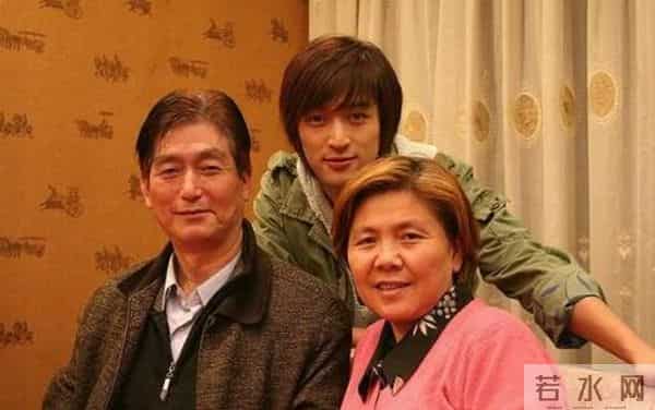 安井千惠后来嫁了吗