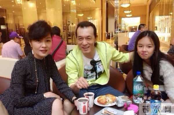 春晚导演哈文的父亲