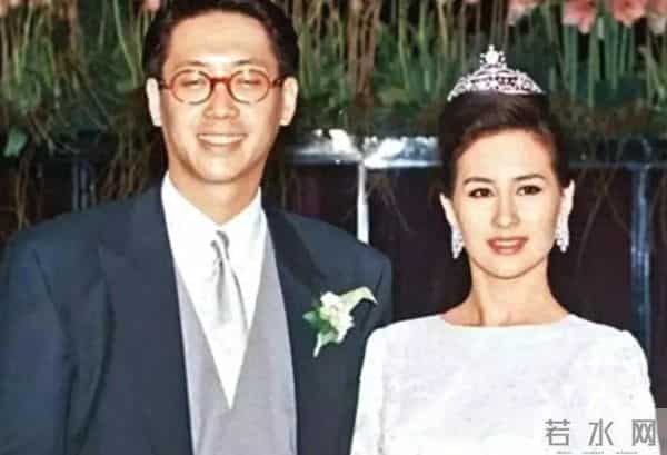 许晋亨如何评价何超琼