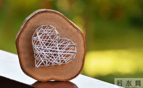 青丝已白发徒留下牵挂是什么歌