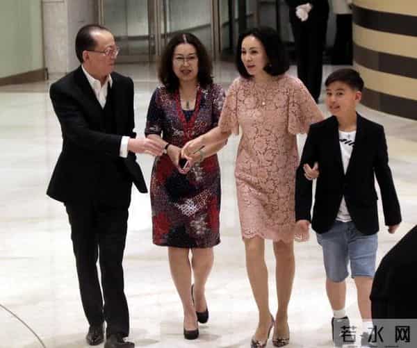 柯震东是雪姨儿子