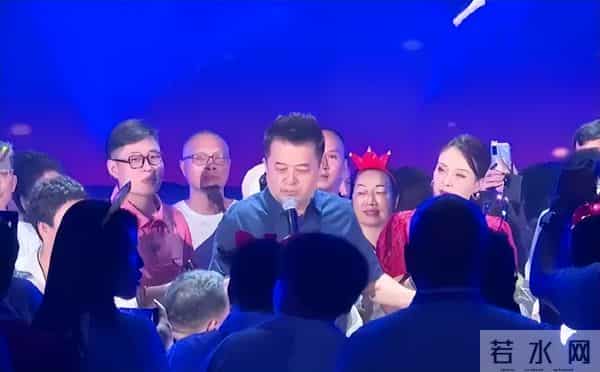 毕福剑是朱军害的