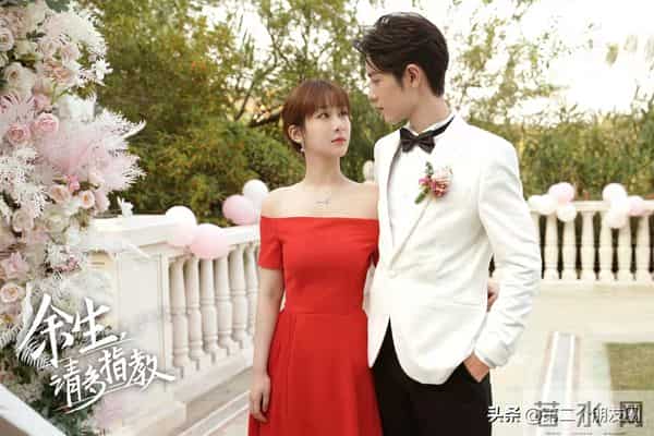 张艺兴方否认恋情