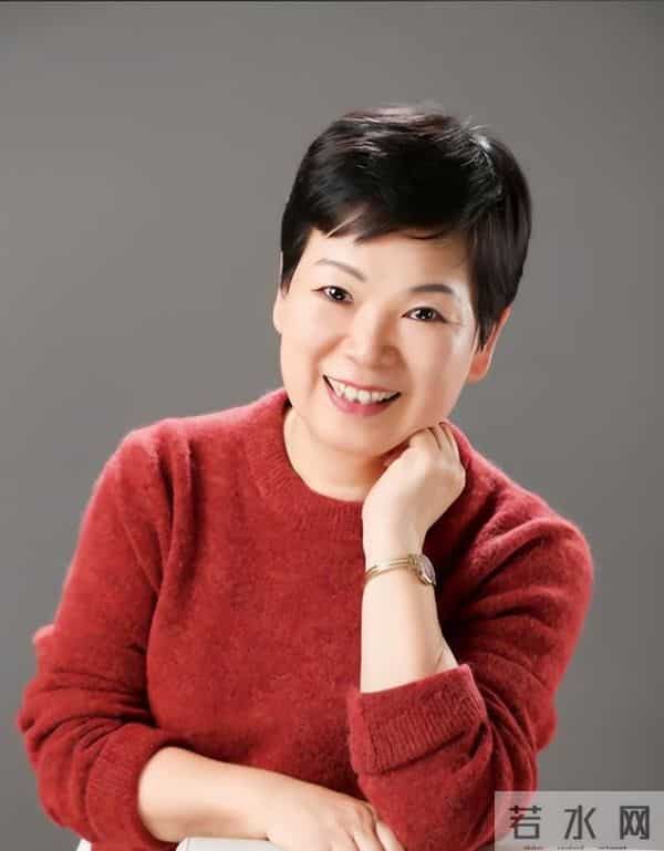 倪夏莲的丈夫是哪国人