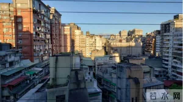 黄秋生返港被嘲