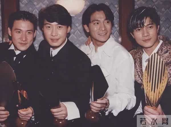 我是一个过气的歌手