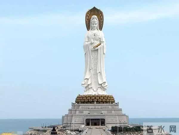 公开承认养小鬼的明星